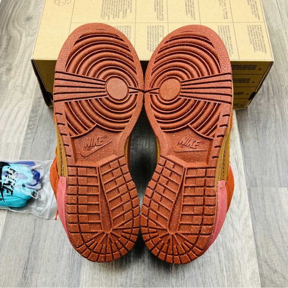 Nike Dunk Low Disrupt 2 - Picture 4 of 7